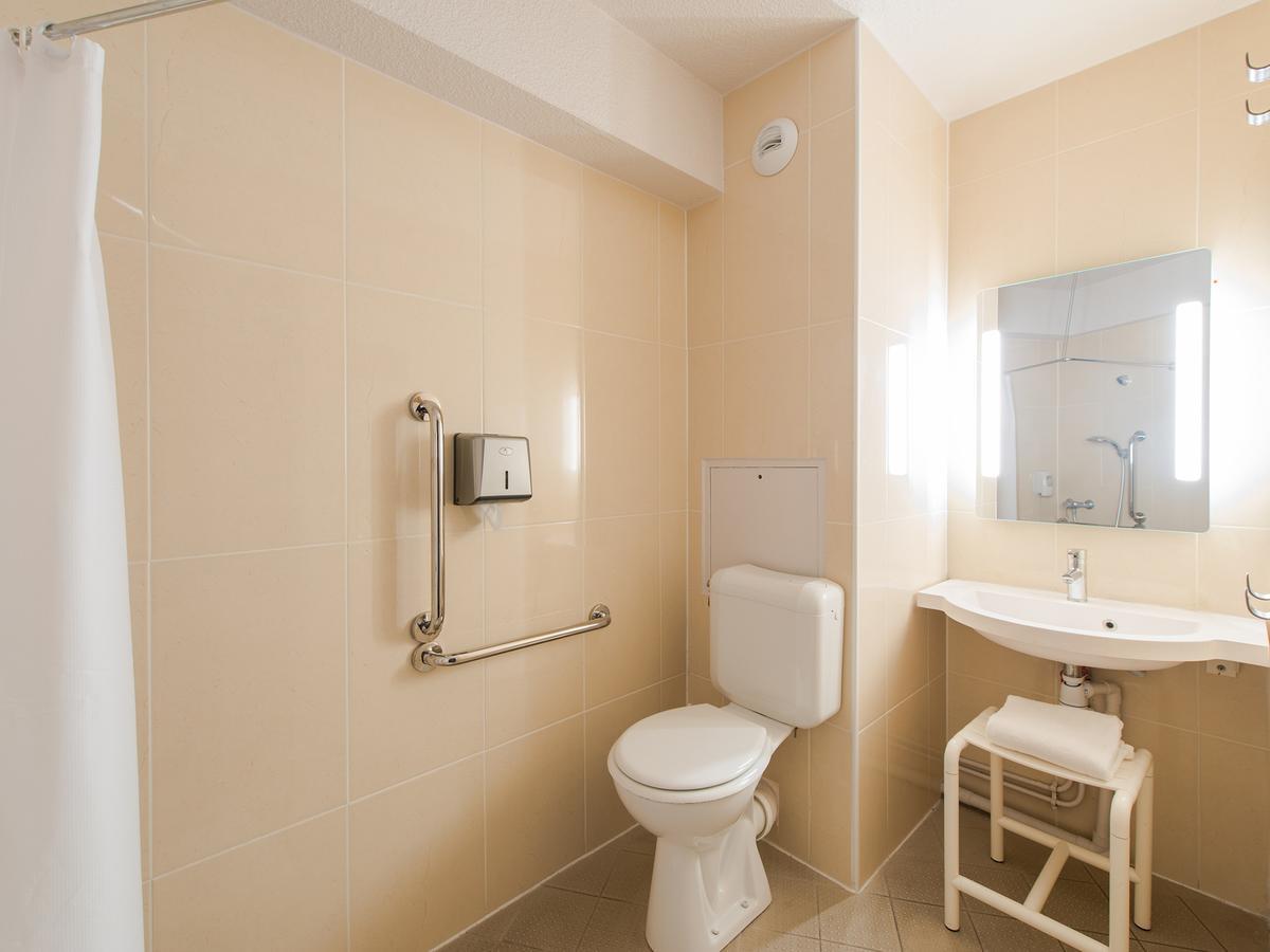 B&B Hotel Blois Sud Vineuil ヴィヌィユ エクステリア 写真